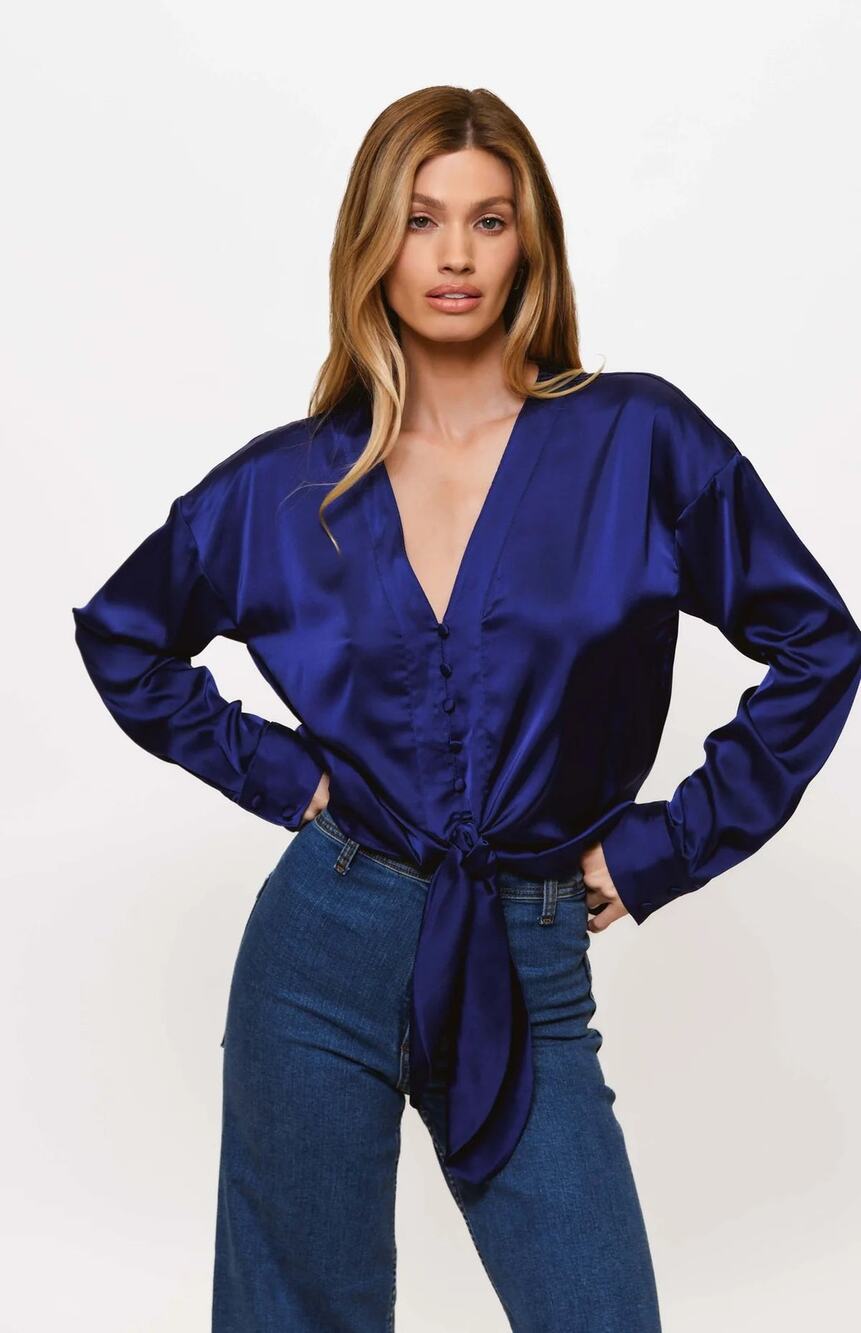 Hutch Kass Top - Navy NWT SIZE MEDIUM
